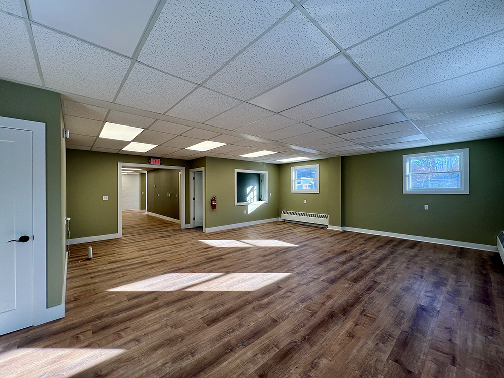 Commercial Space Photo 3